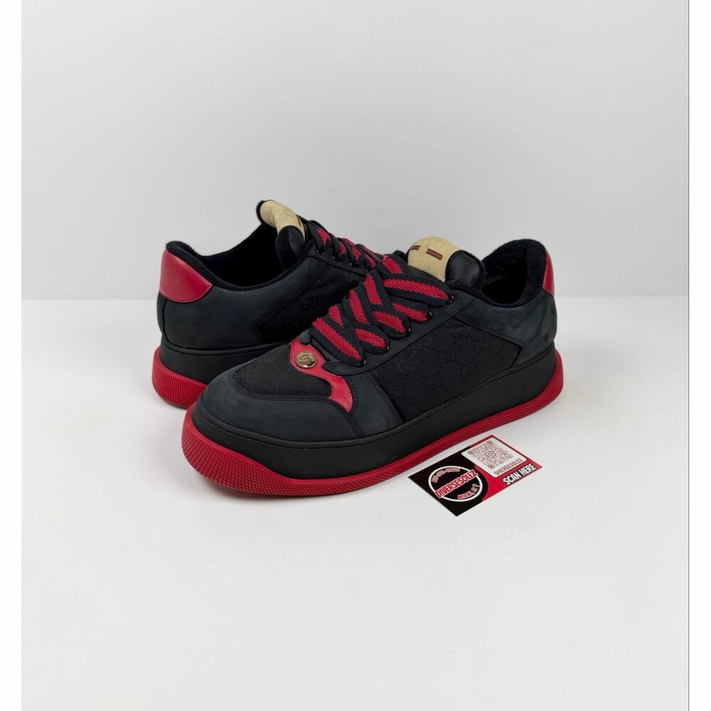 Gucci Black and Red Low-Top Sneakers